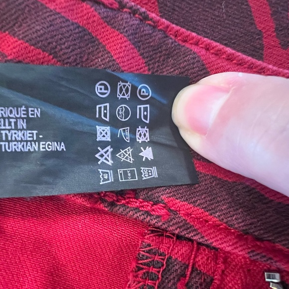 Zara Women’s Red and Black Zebra Print Skinny Ankle Length Jeans SZ 12 - Picture 7 of 7